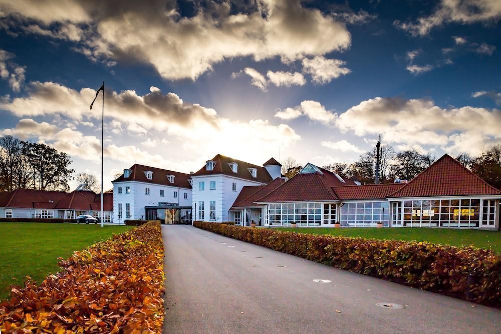 Rungstedgaard Hotel Exterior photo